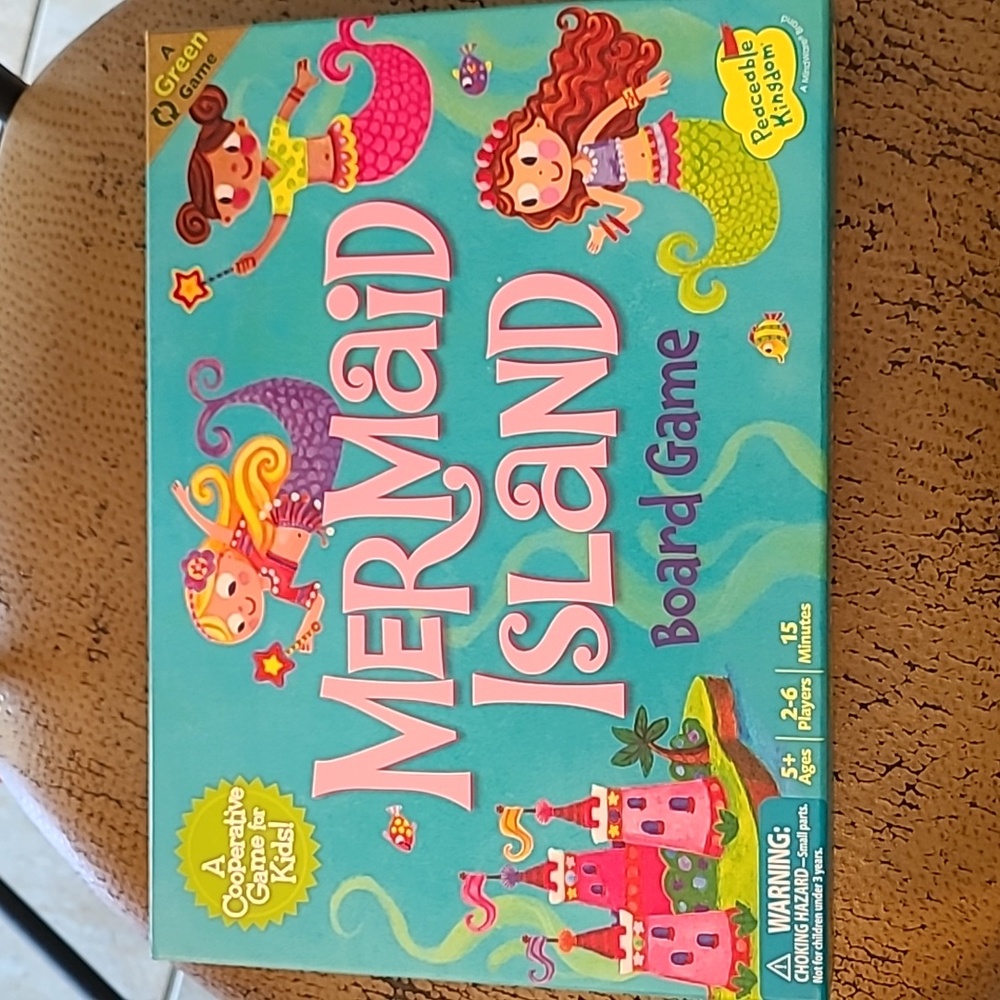 Mermaid Island board game